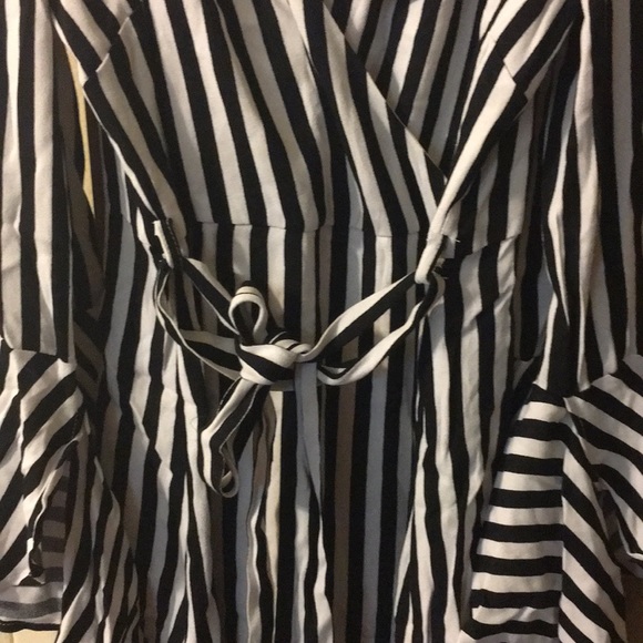 Bardot sexy mini dress - Picture 10 of 13